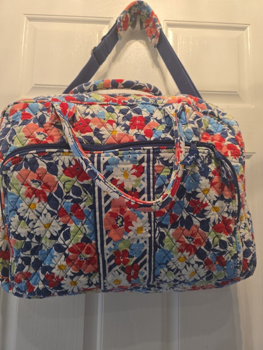 Vera Bradley Summer Cottage XL Large Tote Weekender Carry On Travel Zip Top Bag
